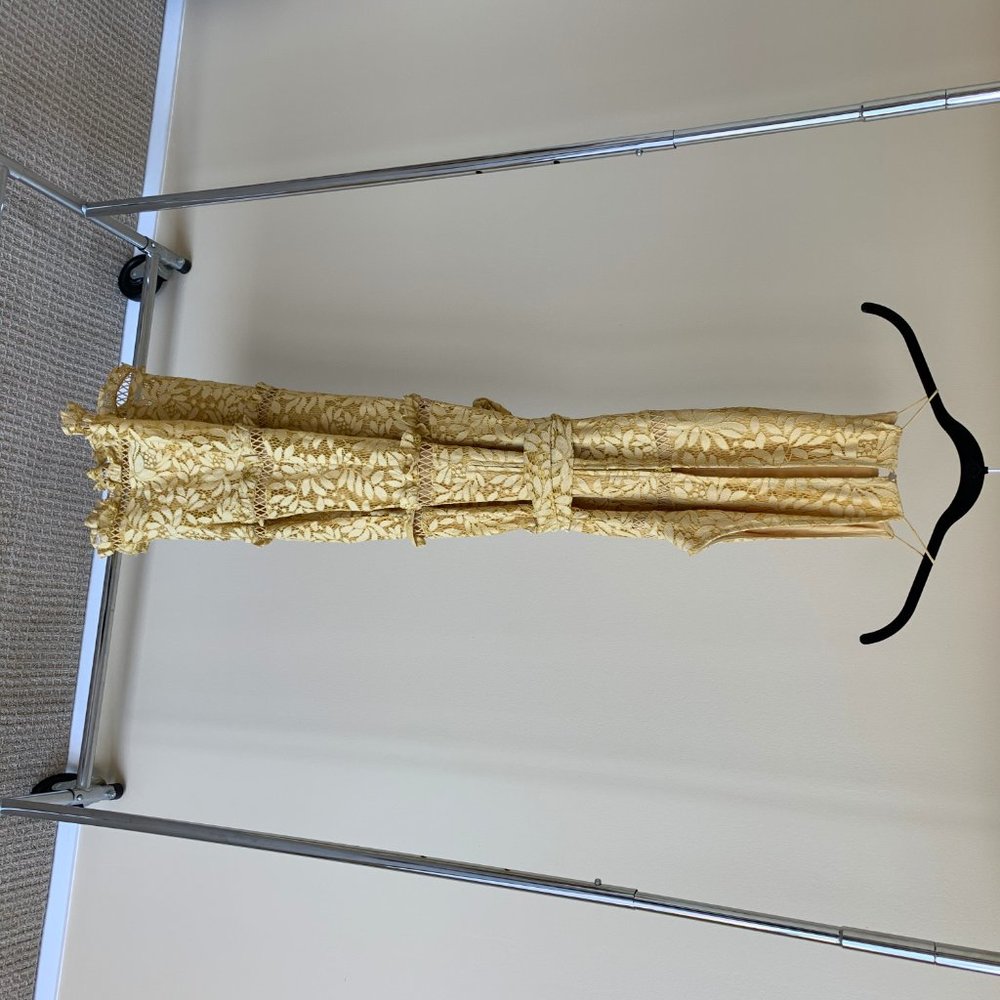 Keepsake Yellow Midi Dress - Picture 4 of 7